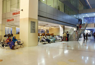 Reception Foyer at Medanta – The Medicity