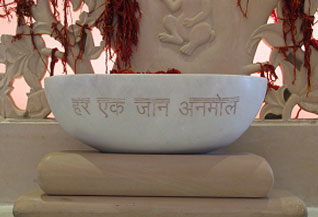 Medanta's service motto – Every Life is Precious